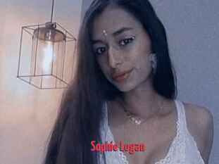 Sophie_Logan