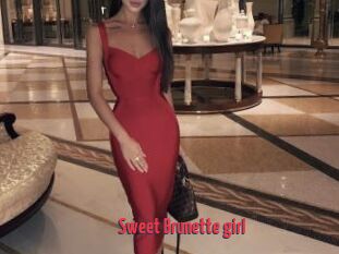 Sweet_Brunette_girl