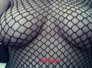 Tasty_Freya