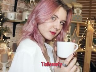 TiaBennety