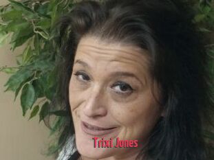 Trixi_Jones