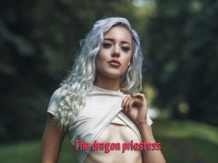 The_dragon_priestess