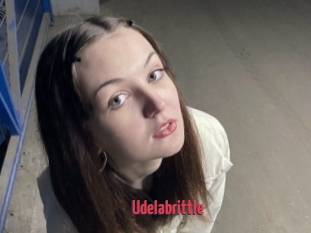 Udelabrittle