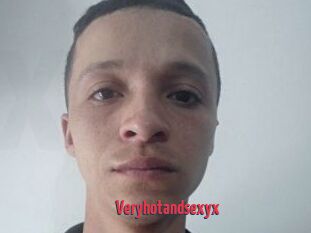 Veryhotandsexyx