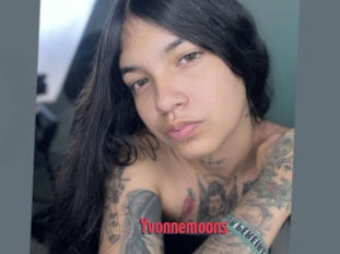 Yvonnemoons
