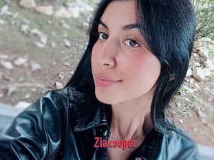 Zia_cooper